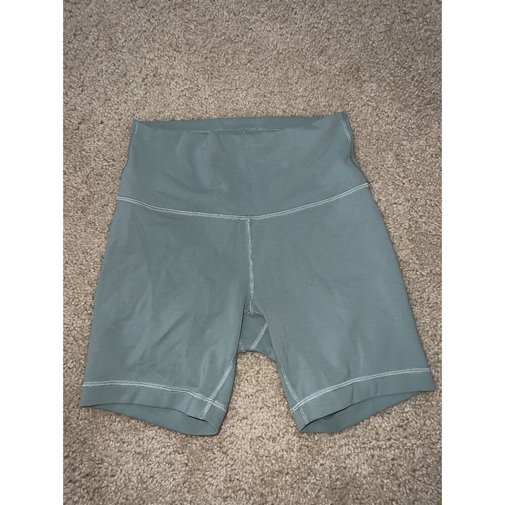 Lululemon Womens Wunder Under 6 Inch Shorts Biker